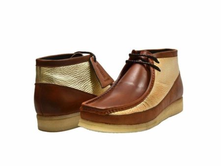 British Walkers Walker 100 Wallabee Boots Men s Cognac and Gold Leather For Sale