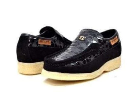 British Walkers Stone Men s Black Pattern Suede Crepe Sole Slip On Shoes Online