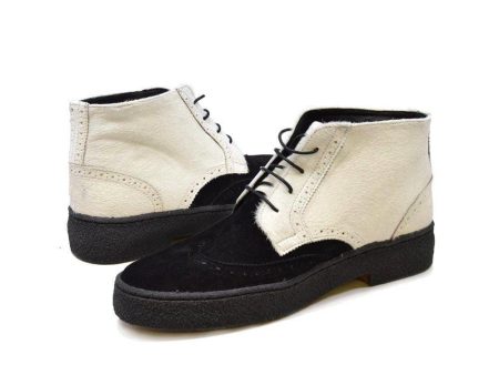 British Walkers Pony and Baby Lama Men s Black and White Skin Online Sale