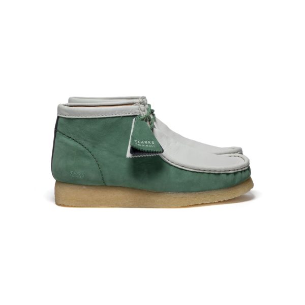 Clarks Originals Wallabee Boots Varsity Pack VCY Men s Green and White Leather 26165078 For Discount